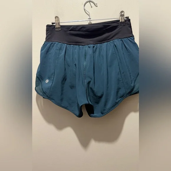 Lululemon Hotty Hot High Rise Shorts - Teal Storm - Picture 4 of 5